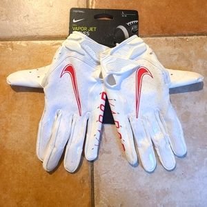 Football vapor jet gloves
